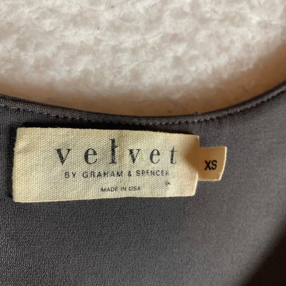 Velvet by Graham & Spencer Women's Gray ‎ Sleeveless Sheath Dress Size XS 8742 - Picture 2 of 9